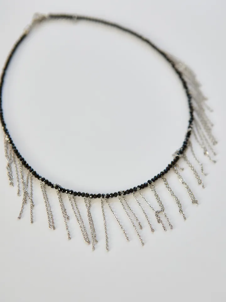 Glass bead choker with chains