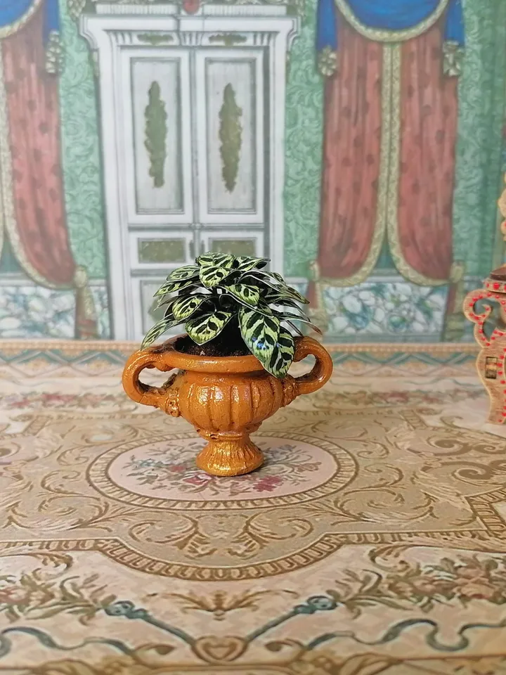 Flower in a pot. Dollhouse miniature.1:12 scale.