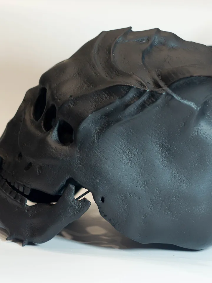 Three-eyed black demon mask with moving jaw, resin skull mask, demon skull, halloween mask scary, custom cosplay mask, creepy mask