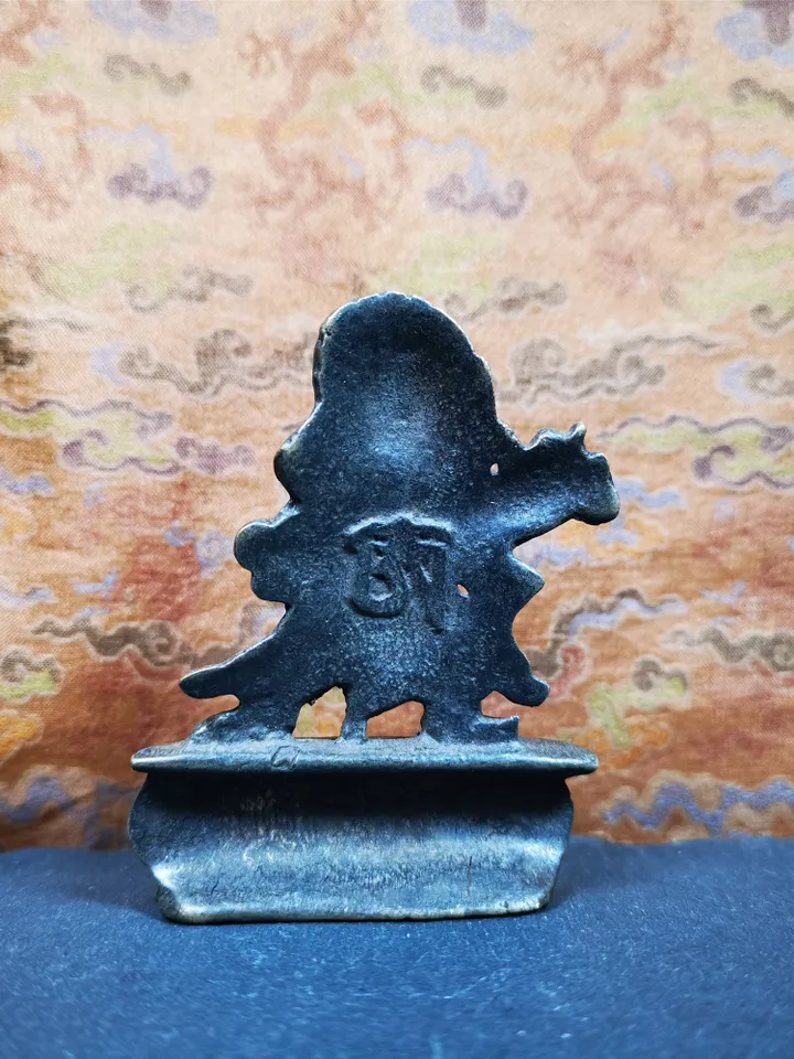 Gandhanra Acient Tibetan Buddhism Statue,Vajrapani,Terma Statue,the Protector and Guide of Gautama Buddha,60 years old