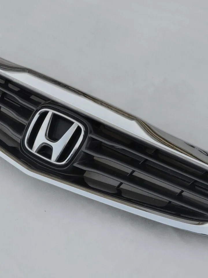 Bumper Grille 03 - 07 Accord / Inspire UC1 UC3 JDM 2003 - 2007 HONDA