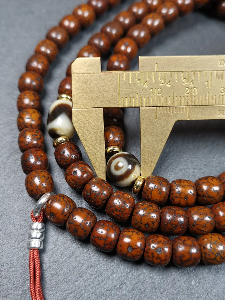 Gandhanra Old 108 Tibetan Lotus Seed Beads Mala,Prayer Beads Necklace for Meditation,Diameter 0.31", Circumference 33"