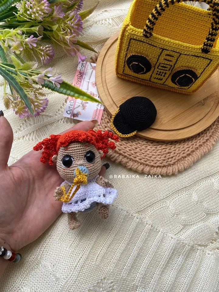 PDF Crochet Pattern Lol Baby Doll in Recorder, Small Toy Pattern, Amigurumi, Baby Doll Pattern, Amigurumi house pattern tutorial doll in Eng