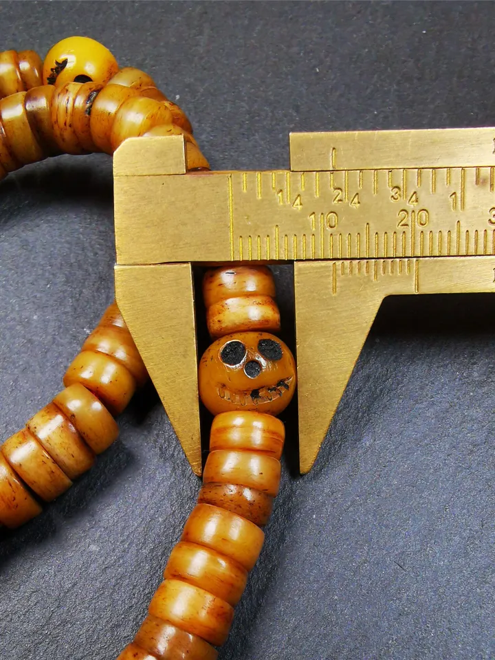 Gandhanra Old Tibetan 108 Yak Bone Mala,Prayer Beads Necklace,Rosary Beads for Meditation,Diameter 0.35", Circumference 16.5"