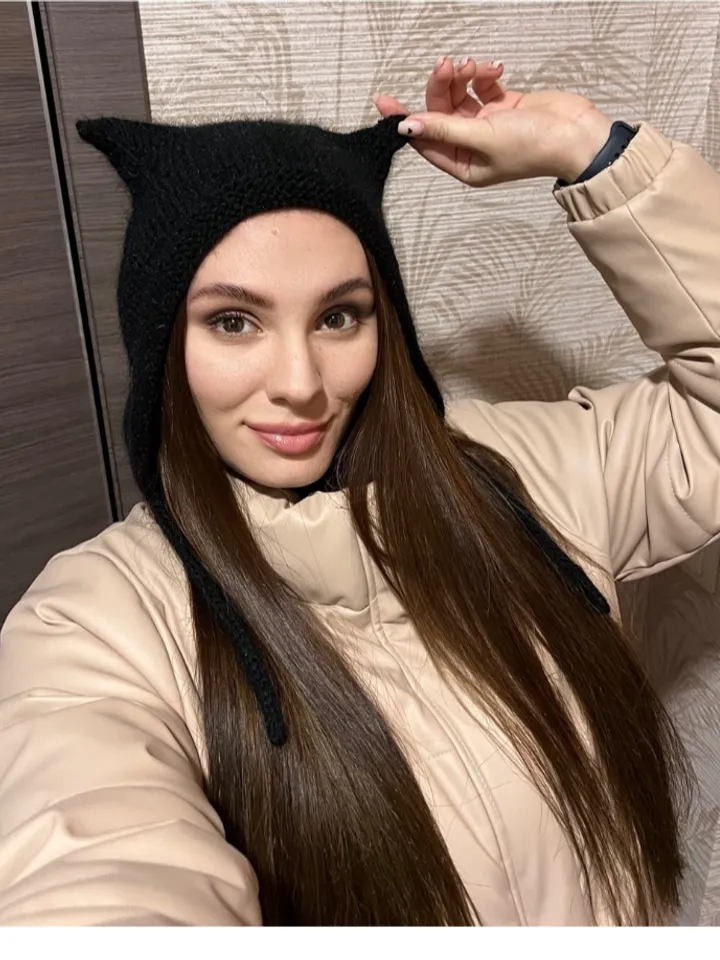 Hat with cute cat ears for women.
