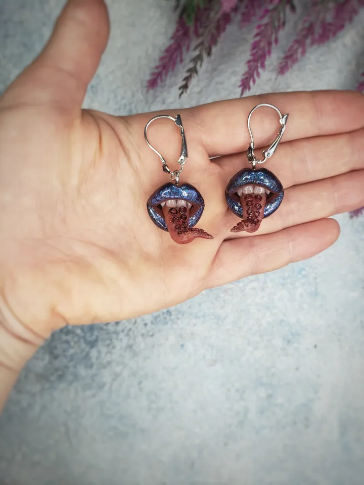 Tentacle tongue Galaxy Lips earrings, stainless steel