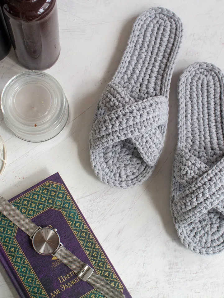 Womens slippers - Crochet slippers - Bride slippers - vegan slippers