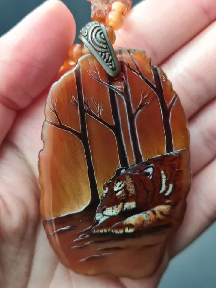 Tiger necklace Agate necklace Real oil painting of tiger Lacquer miniature