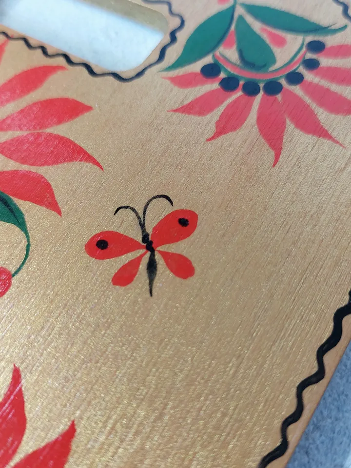 Khokhloma painting