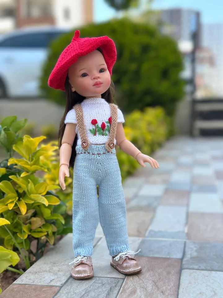5 ITEMS Set: Cardigan, T-Shirt, Beret, Jeans, Shoes - Exclusive Handmade Outfit - Paola Reina Doll