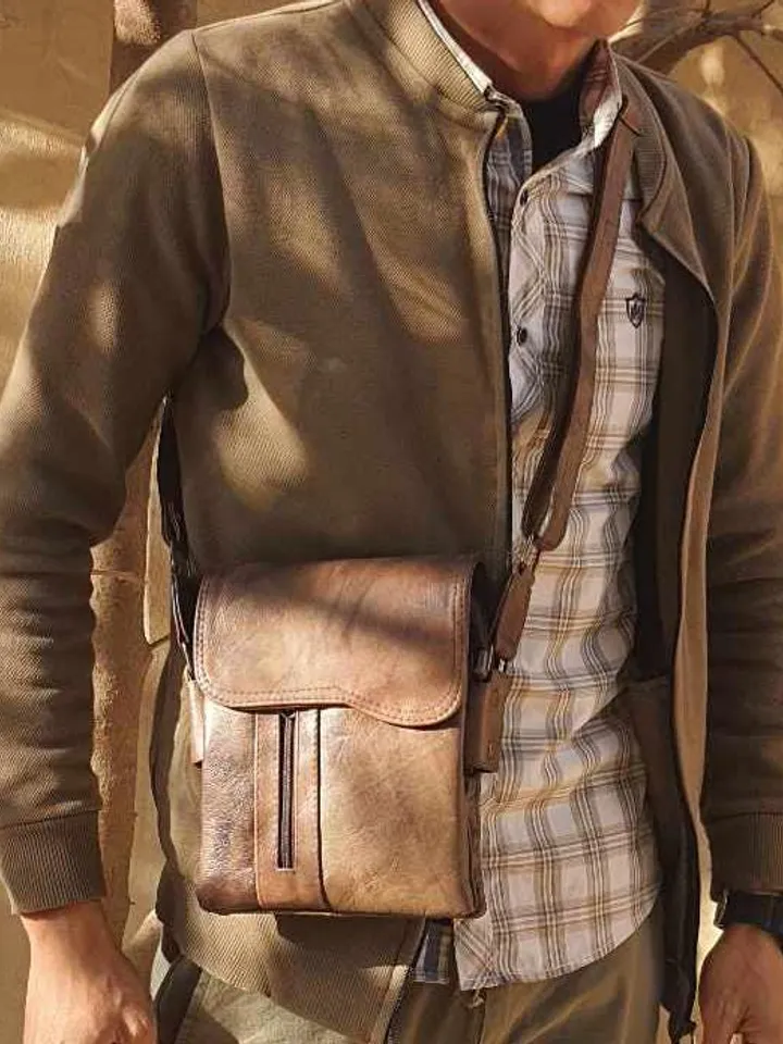 Leather Shoulder Bag, Handmade Crossbody Bag, Everyday Durable Bag, Zippered shoulder bag, Mens purse with a flap, Unique Gift for Him