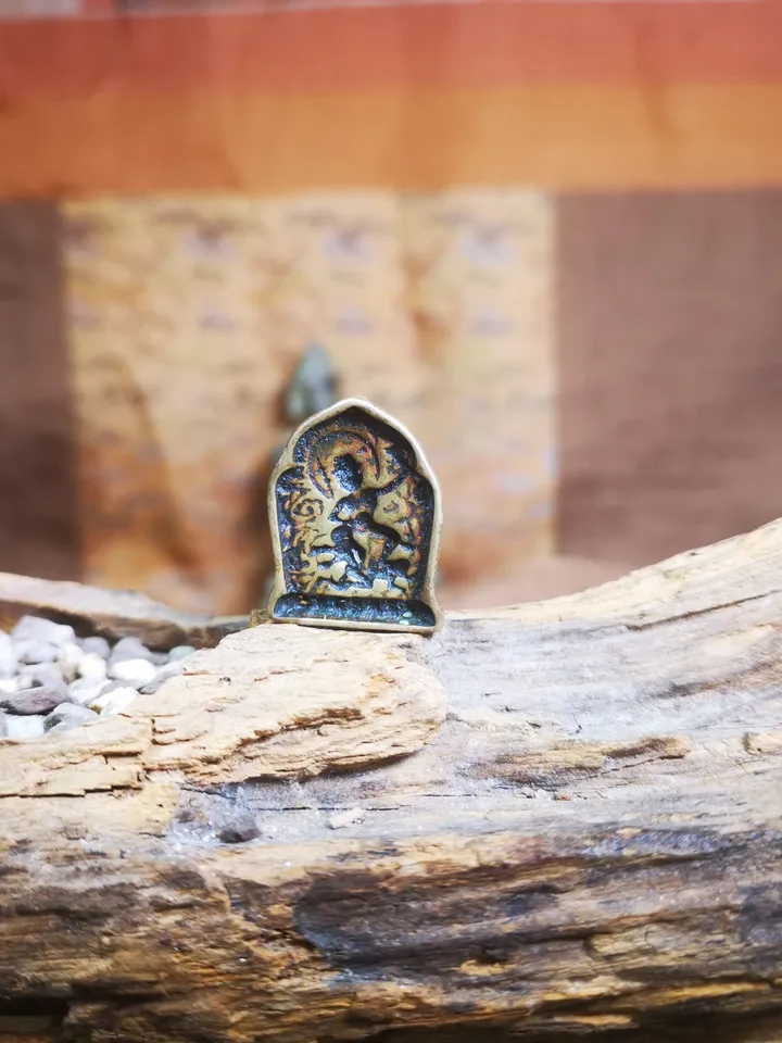 Gandhanra Tibetan Buddha Statue Tsa Tsa Mold,Small Vajrapani Mold,Tsha Tsha Mould For Making Clay Statue