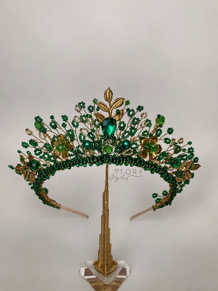 Green crown, Gold green crown, Silver Green crown, Emerald crown, Emerald tiara, Emerald diadem, Emerald headpiece, Green tiara, Elven crown, Elven tiara, Elven diadem, Wedding crown, Forest wedding, boho accessories, elf tiara, emerald wedding