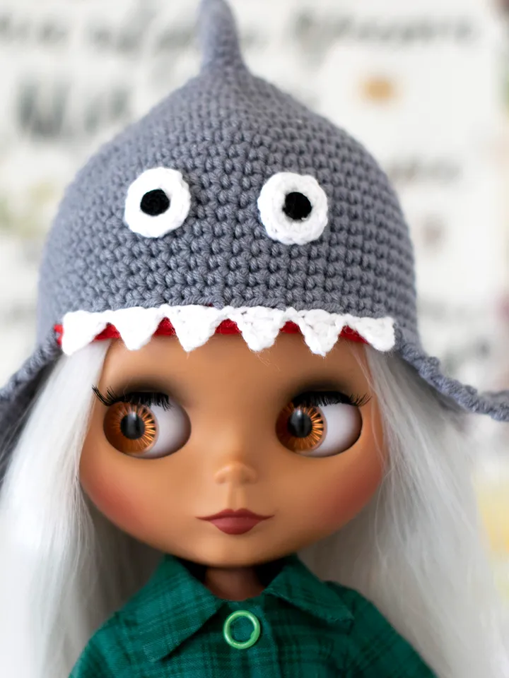 Shark hat for Blythe doll, Pullip doll, Icy doll, animals hat with ears for Halloween, crochet accessories for dolls