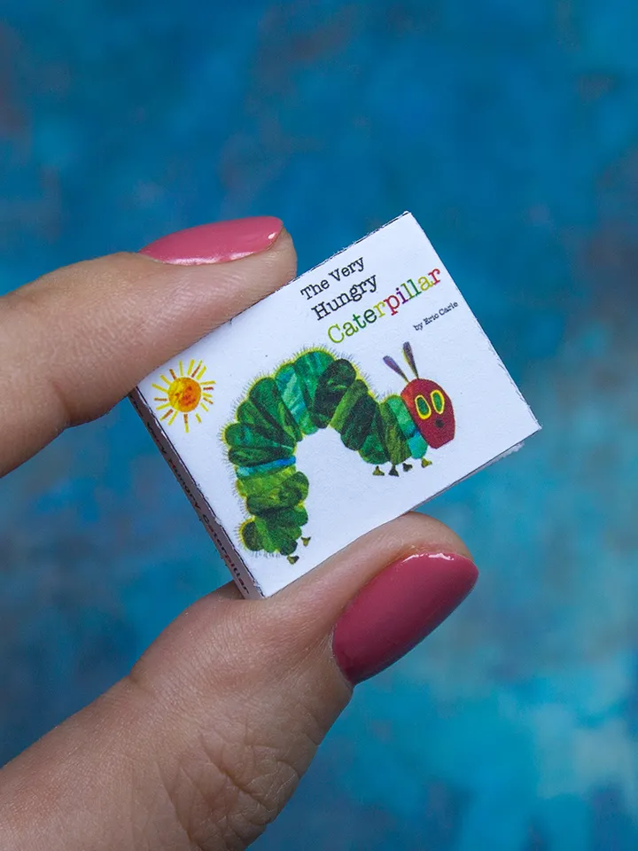 TEMPLATE Miniature book about a hungry caterpillar