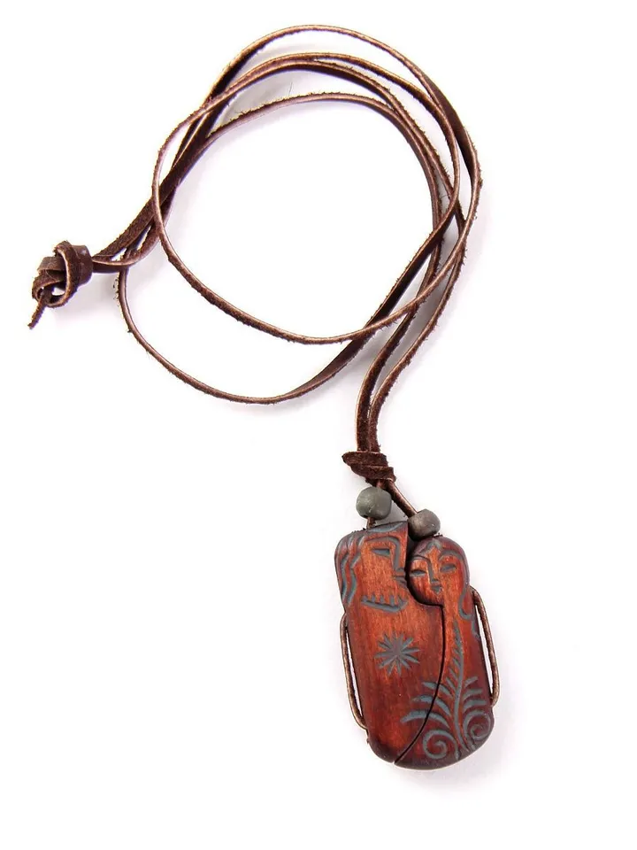 Jewelry pendant on the neck Bonds "Prima". Ornament from the Altai cedar