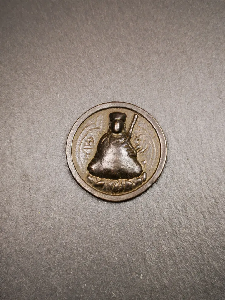 Gandhanra Old Mini Tibetan Buddha Statue Pendant,Lotus Born-Guru Rinpoche,1.4"