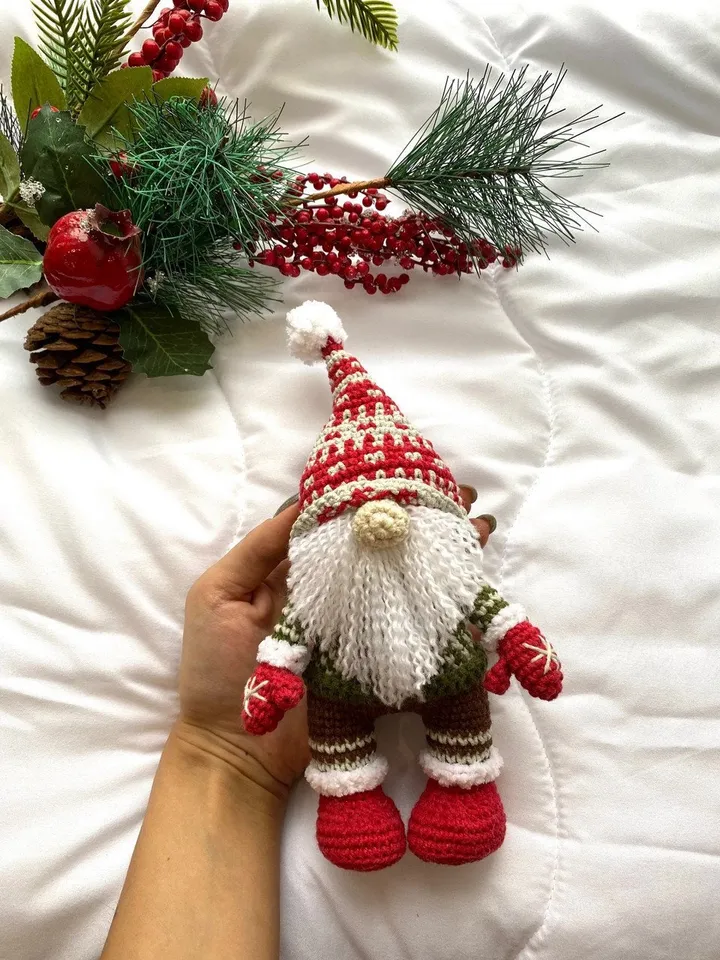 PDF Crochet Pattern Christmas Gnome doll, Amigurumi Scandinavian Gnome Tutorial, Santa Gnome Doll, Christmas ornaments, DIY Christmas Decor
