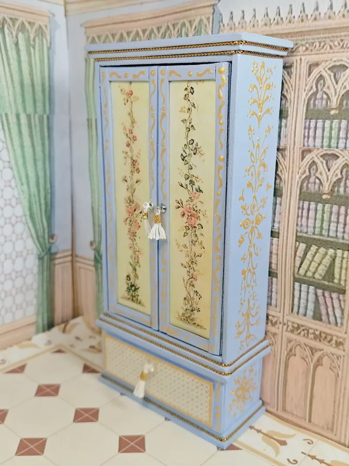 1:12 scale. Handmade wardrobe for a dollhouse.