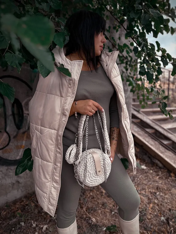 Small round bag, clutch bag, messenger bag, shoulder bag round, handbag round purse, hobo crochet bag, soft bag women, little Ivory bag