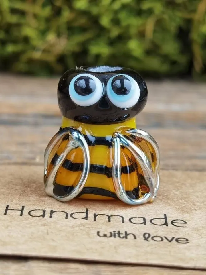 Honey Bee charm Queen bee gifts Bumble bee jewelry Bee art Bee bracelet Bee accessories Bee shoe charms Bee amulet Bee beads Bee dread beads