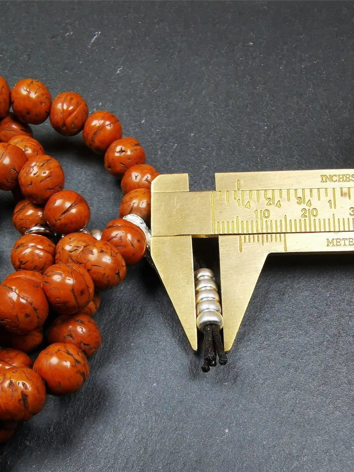 Gandhanra Old Tibetan Mala, 10mm / 0.4&quot; 108 Bodhi Seed Beads + Dzi Beads,Prayer Beads,Tibetan Rosary for Meditation,Circumference 40&quot;