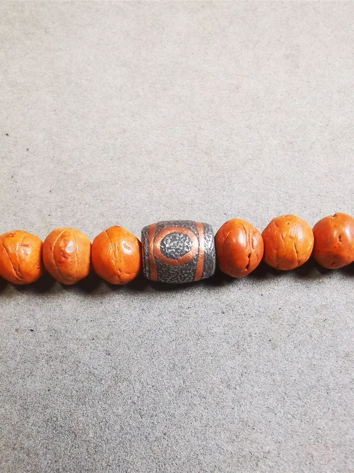 Gandhanra Handmade Tibetan Mala Spacer Beads,Cold Iron 3 Eyes Dzi Marker Beads for Prayer Beads Necklace Accessories,0.35&quot; × 0.43&quot;