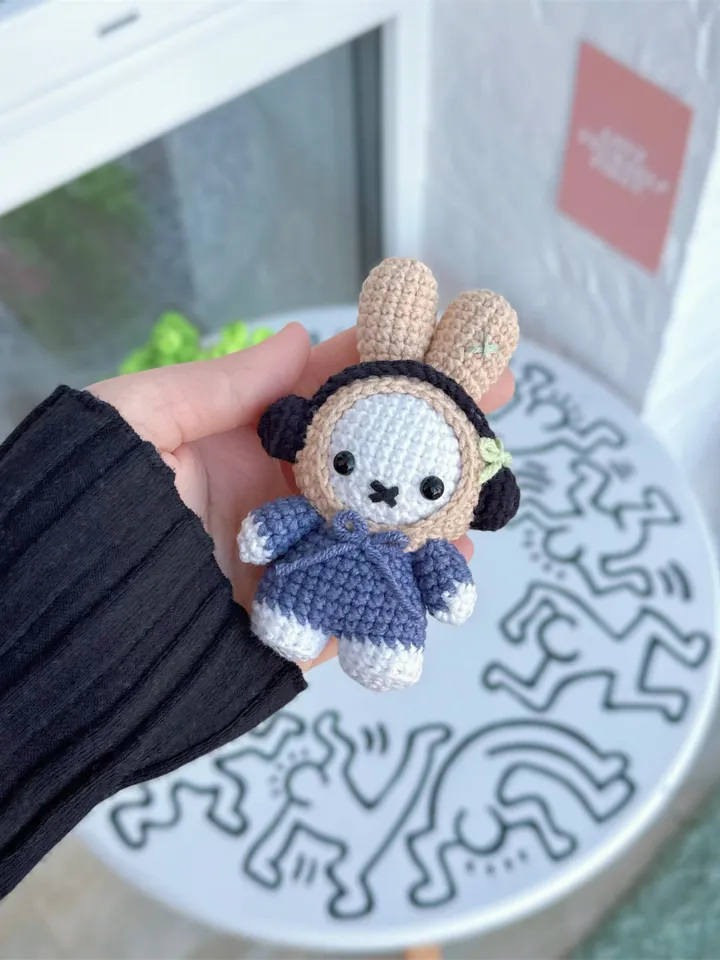 Miffy crochet pattern PDF US terms, included hat, headphones and bag