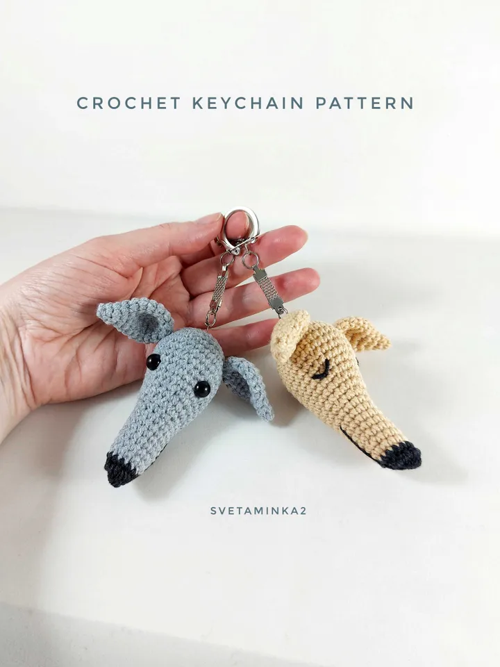 Crochet Keychain Pattern Amigurumi Dog Greyhound, Whippet, Galgo, Italian Greyhound, Sighthound, Lurcher. Digital Download. PDF.