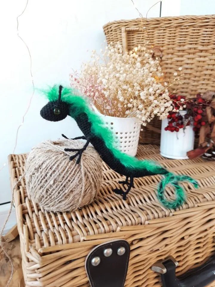Chinese dragon interior toy original gift for a friend. Black green dragon toy