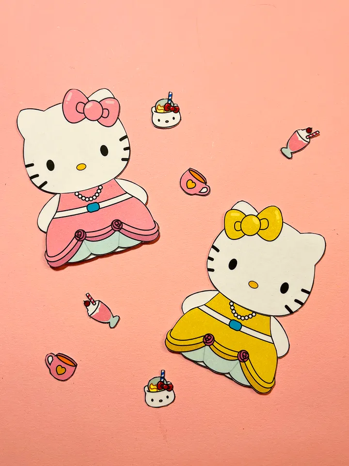 Hello Kitty Paper Doll with House in Album