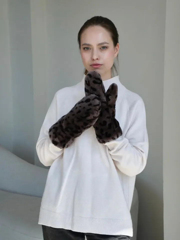 Genuine shearling mittens leopard print / real fur mittens /women gloves animal print / winter gloves / cold weather accessories