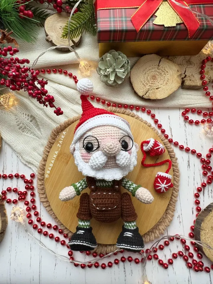 PDF Crochet Pattern Christmas Santa Claus,  Amigurumi Santa, Christmas ornaments, Christmas Decor, Amigurumi Christmas Toy, Amigurumi Gnome