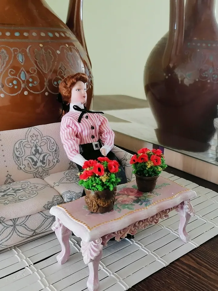 Flowers for the doll house. Puppet miniature. 1:12. Range.