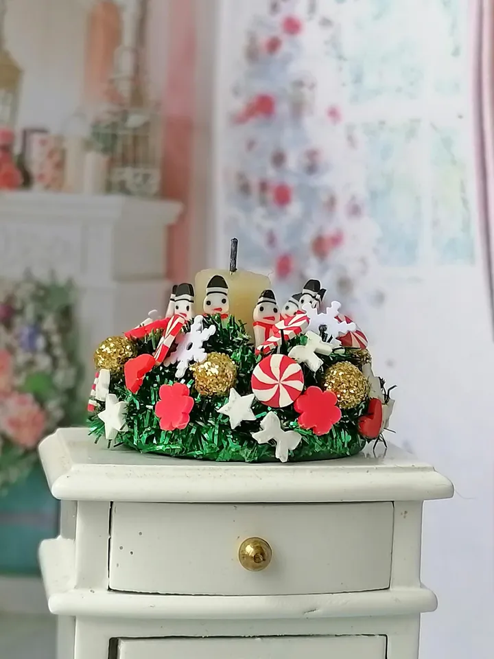 Christmas candlestick for a dollhouse. 1:12. Dollhouse miniature.
