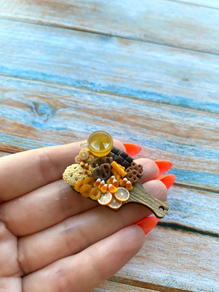 Magnet Miniature Halloween Charcuterie Board with Polymer clay Souvenir