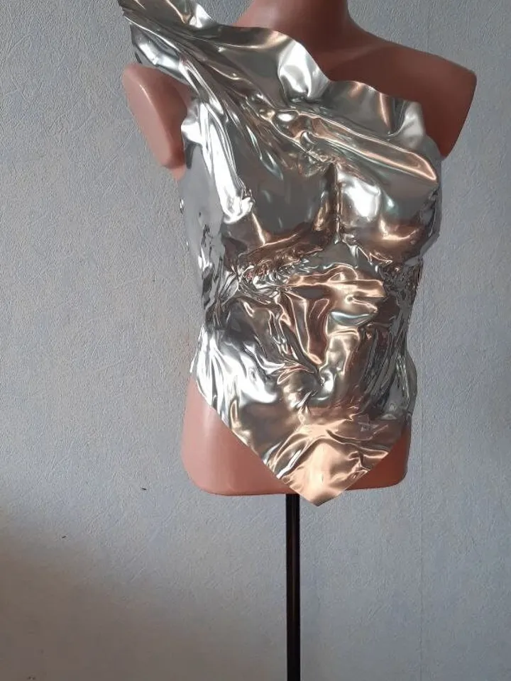 Cuirass Armor StrawberryCostumes-Cosplay-Cuirass-FantasyStrawberry Wolf Armor Chest Suits - Cosplay - Royal - Gold - Chest - Fantasy- Corset