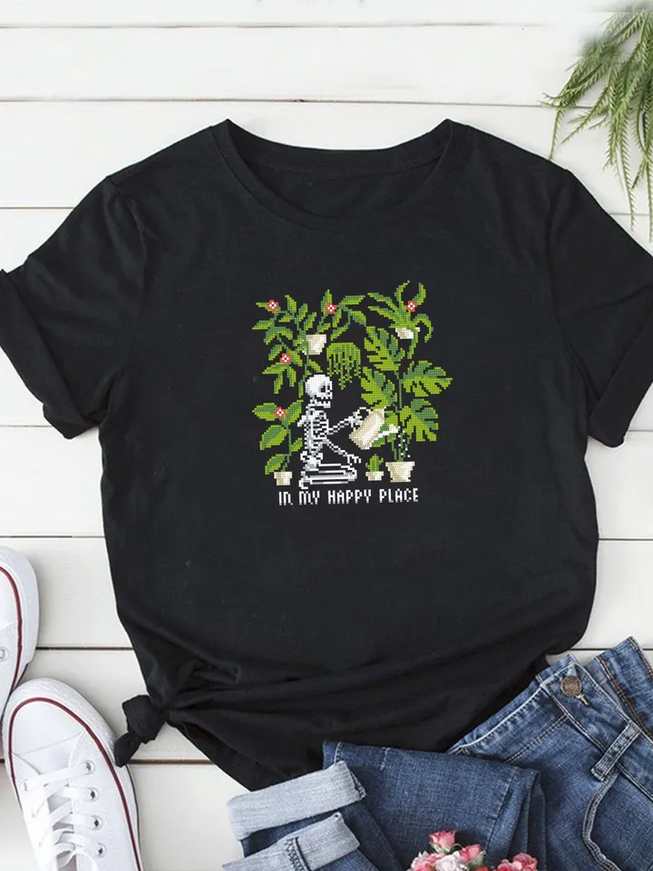 Skeleton plants cross stitch pattern PDF download Gothic skeleton cross stitch chart In my happy place, Gothic home decor, Plant lover #P39