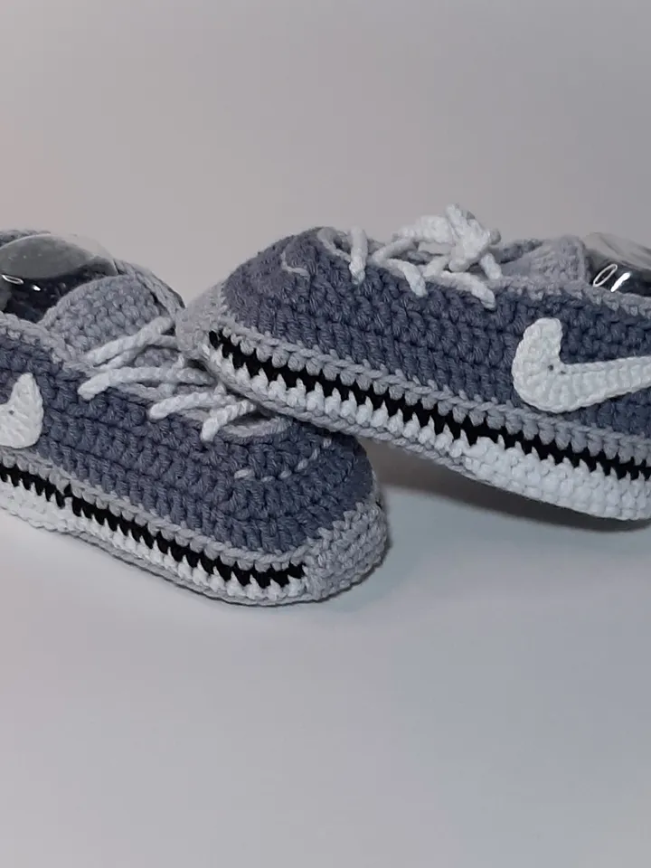 Very soft crochet grey baby socks booties sneakers, baby 6 months anniversary gift handmade, kids slippers for home