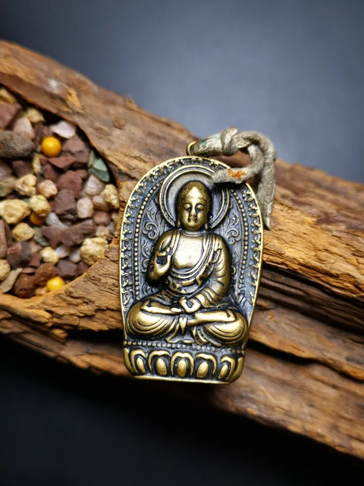 Gandhanra Tibetan Buddhist Amulet,Shakyamuni Pendant,Gautama Buddha Pendant,Made of Brass