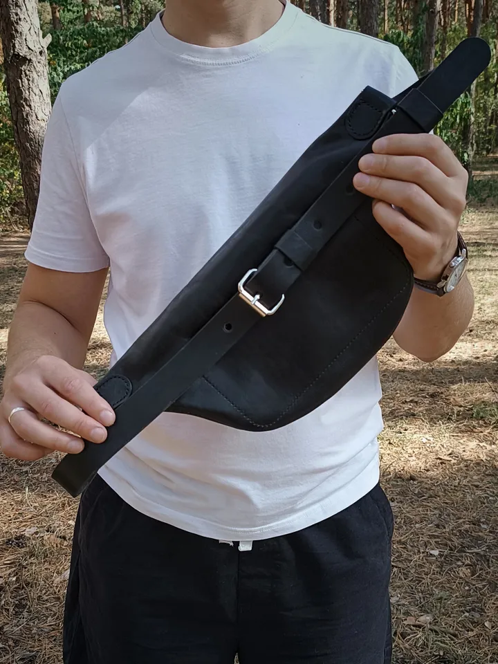 PDF pattern leather waist bag. Leather chest bag. Punch pitch 5 mm. Download PDF and Video TUTORIAL.