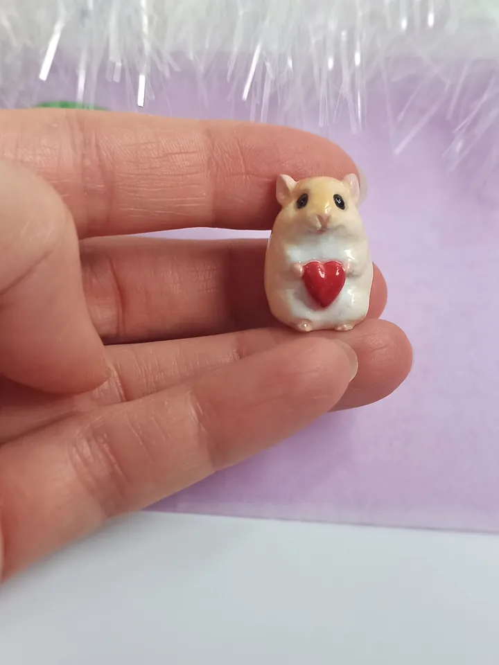 Small handmade hamster figurine on base with nameplate (US discount)