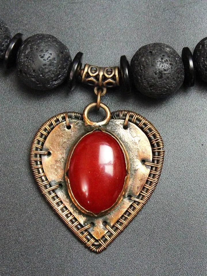 Handmade necklace made of copper and stones