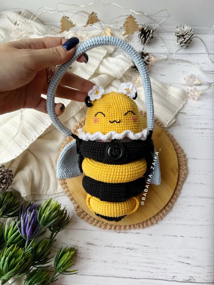PDF Crochet Bee the Stacking Bag Pattern, Bee hive Amigurumi Pattern, Crochet Monster, Queen Bee Doll Crochet Pattern, Amigurumi Doll