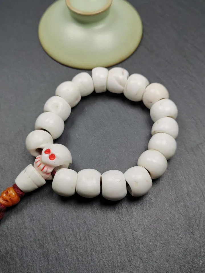 Gandhanra Vintage Tibetan Conch Shell Wrist Mala | 16mm Shankha Shell Prayer Beads Bracelet for Meditation and Spiritual Practice