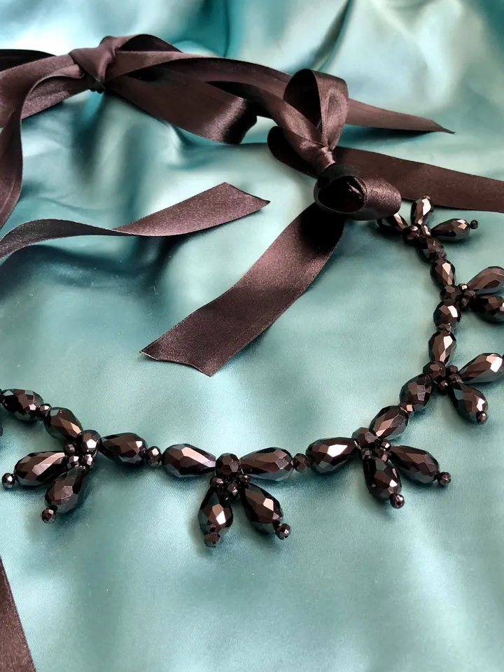 Beaded Flower & Ribbon Necklace