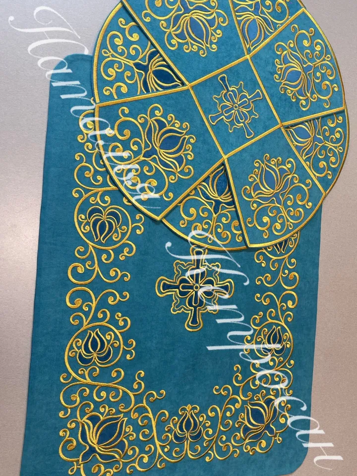 "Trapunto" designs for machine embroidery.