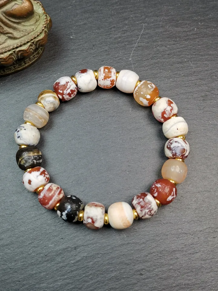 Gandhanra Tibetan Sugar Agate Beads Wrist Mala, Unique 11mm Barrel Shape Carnelian Bracelet