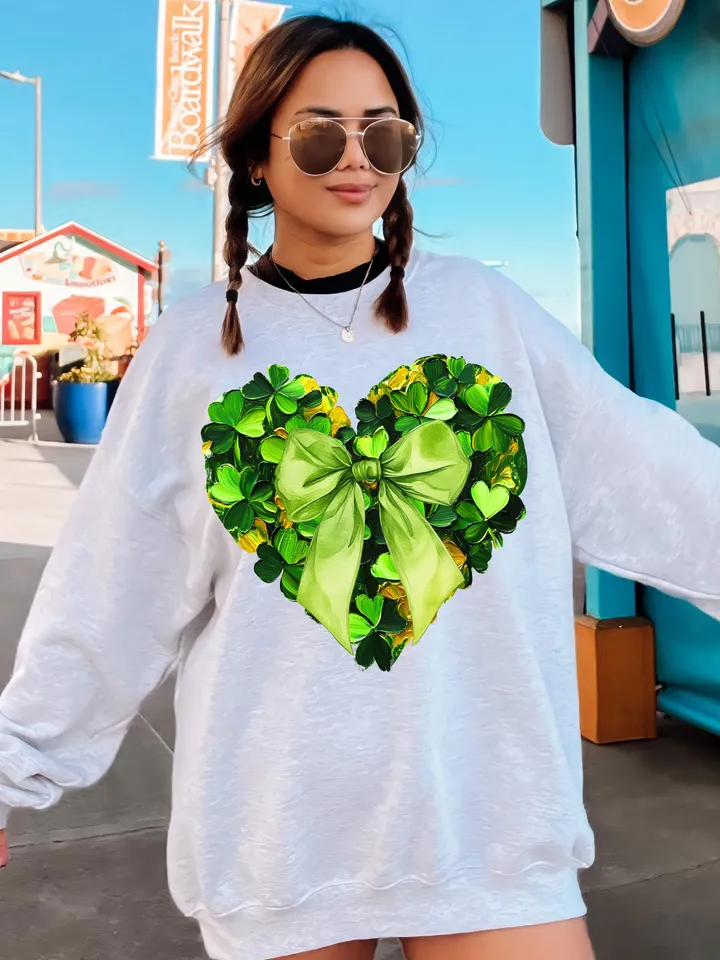 St. Patrick’s Day Heart Bow, Brushstroke png, 4 leaf clover png, St Patrick's Day png, Irish png, Shamrock png designs, Coquette st patrick