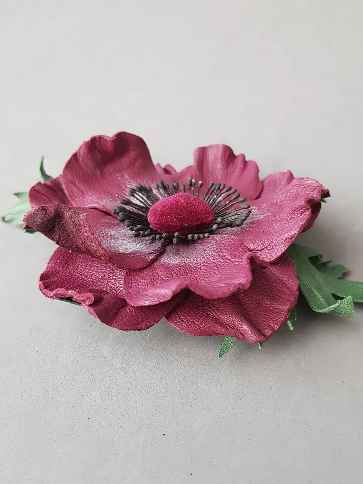 Bordo color leather brooch for her, Leather women's jewelry, art. 13